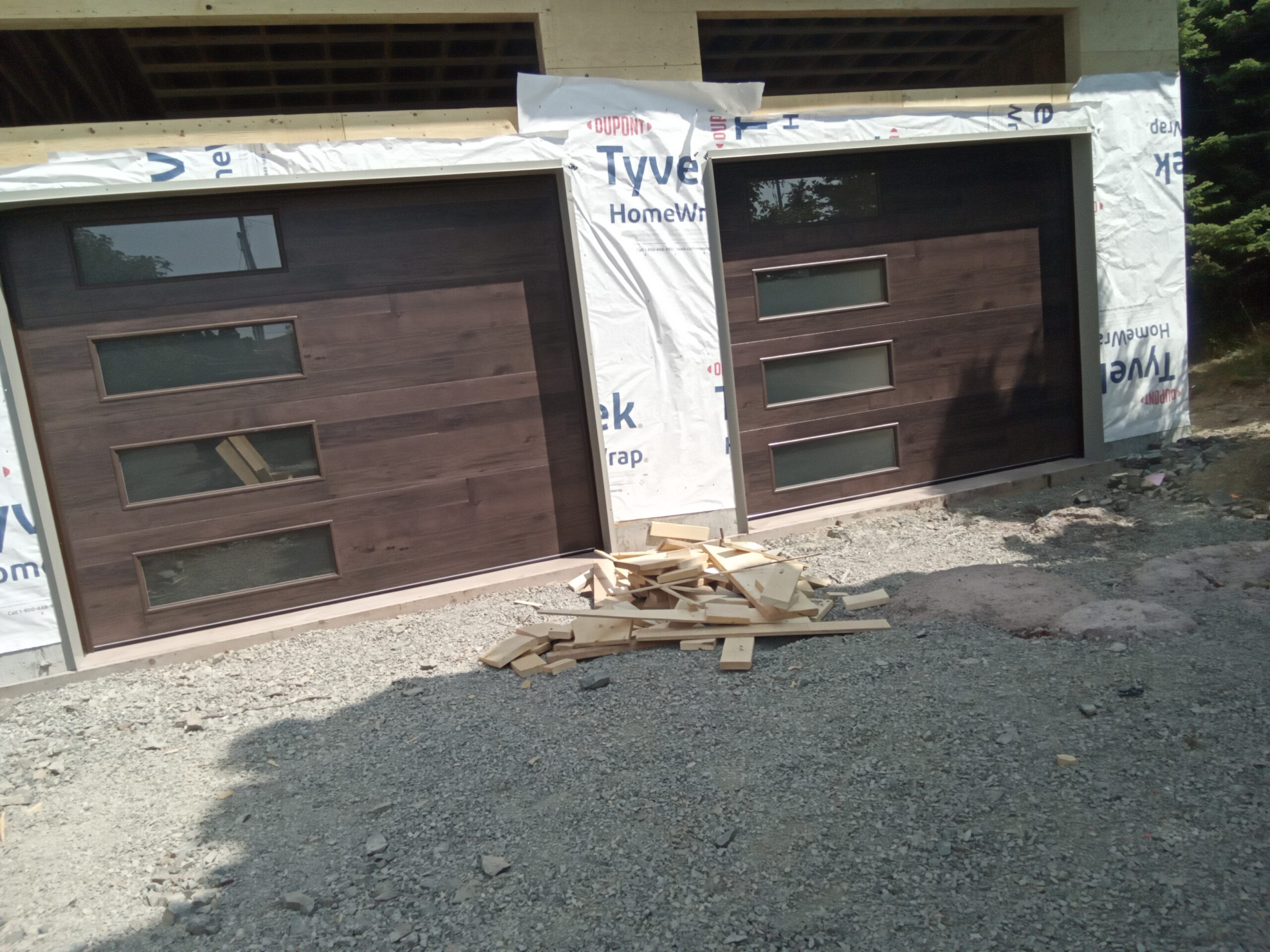 Cocoa Hickory Flush Panels with Ranch Windows Vertical Left